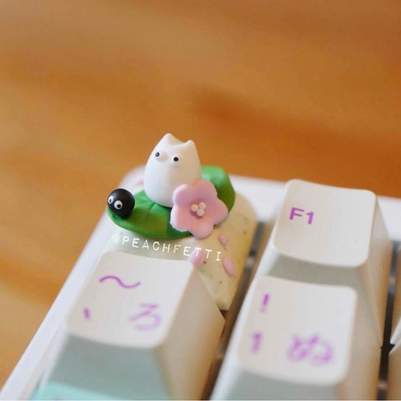 Peachfetti Totoro Blossom Studio Ghibli Artisan Keycap